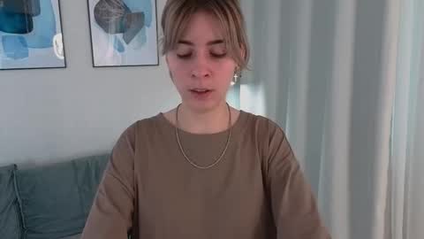 Milla online show from 03-26-26, 07:14