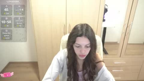 Snapshot of billly1love chatting on 10-07-25, 10:18 billy1love online show from 10-07-25, 10:18