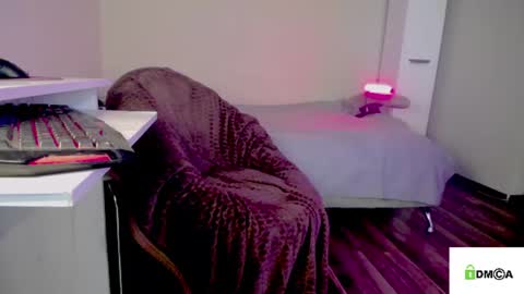 sashkaaaa 77 online show from 06-14-26, 11:12