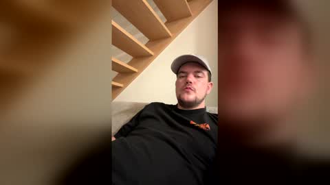 Snapshot of bingeling123 chatting on 03-01-26, 08:00 bingeling123 online show from 03-01-26, 08:00