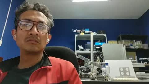 Snapshot of bisexmangenx chatting on 06-28-26, 02:50 Manu O online show from 06-28-26, 02:50