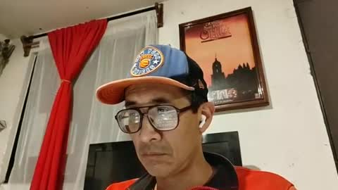 Snapshot of bisexmangenx chatting on 06-29-26, 06:30 Manu O online show from 06-29-26, 06:30