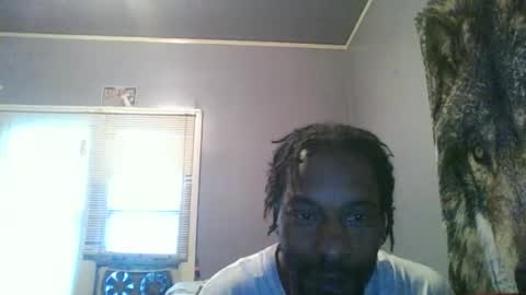 Snapshot of bishop33 chatting on 12-31-24, 02:25 youbetterwork online show from 12-31-24, 02:25