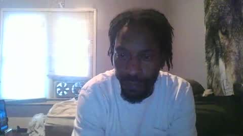 Snapshot of bishop33 chatting on 01-04-25, 09:09 youbetterwork online show from 01-04-25, 09:09