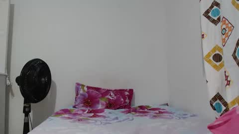 I am everything. Your highness queen  goddess mistress god daddy mommy boss master.  you will address me as such online show from 11-22-25, 12:26