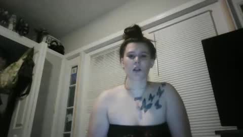 bitchesinthebasement online show from 05-04-26, 12:28