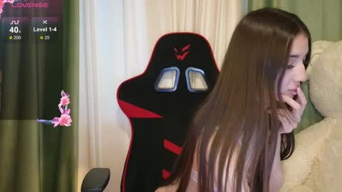 Christina online show from 04-03-26, 02:48