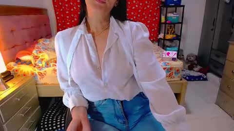 Snapshot of bittermomxxx chatting on 04-12-26, 04:39 bittermomxxx online show from 04-12-26, 04:39