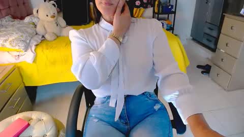 Snapshot of bittermomxxx chatting on 04-21-26, 04:56 bittermomxxx online show from 04-21-26, 04:56