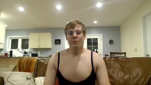 Snapshot of bittyboiii chatting on 11-02-25, 05:21 BittyBoi online show from 11-02-25, 05:21