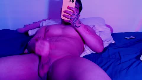 bizarr_o online show from 07-30-26, 06:01