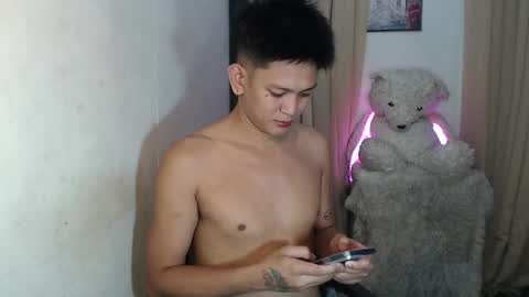 alex online show from 11-01-25, 01:13