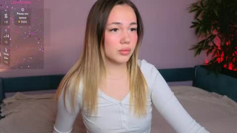 Snapshot of bjliki chatting on 05-24-26, 08:14 Julia online show from 05-24-26, 08:14
