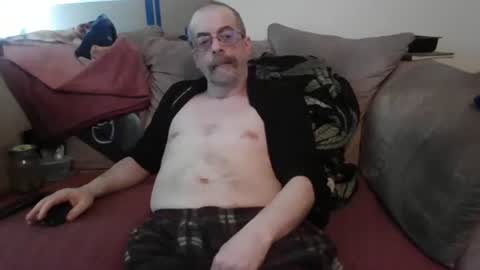 Snapshot of bkkm75 chatting on 06-03-26, 10:48 bkkm75 online show from 06-03-26, 10:48