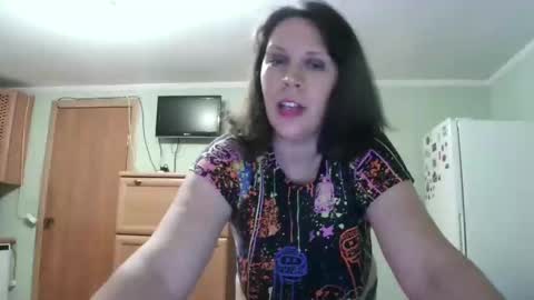 Snapshot of black__bird chatting on 01-21-25, 06:33 naughtyKate online show from 01-21-25, 06:33
