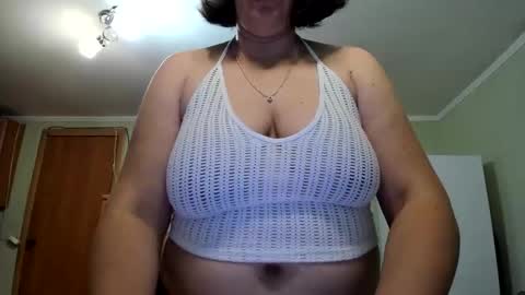 Snapshot of black__bird chatting on 11-11-25, 10:10 naughtyKate online show from 11-11-25, 10:10