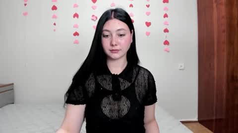 Snapshot of black_berry_bla_ck chatting on 03-05-25, 03:51 black_berry_bla_ck online show from 03-05-25, 03:51