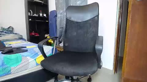 Snapshot of black_diamond_t chatting on 02-02-25, 02:34 Black Diamond online show from 02-02-25, 02:34