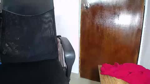 Snapshot of black_diamond_t chatting on 02-10-25, 02:16 Black Diamond online show from 02-10-25, 02:16