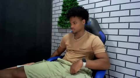 tu morenito online show from 12-22-25, 02:41