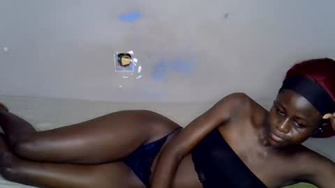 black_ebony8 online show from 06-15-26, 05:09