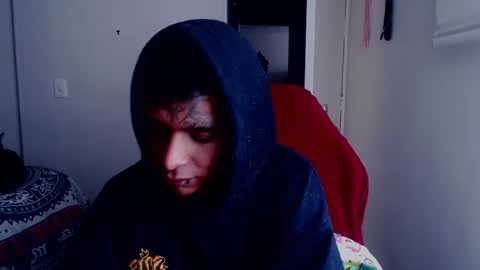 Snapshot of black_firex chatting on 10-24-25, 03:19 black_firex online show from 10-24-25, 03:19