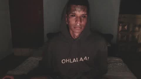 Snapshot of black_firex chatting on 11-06-25, 01:39 black_firex online show from 11-06-25, 01:39