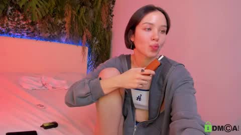 Jenny online show from 02-20-25, 01:19