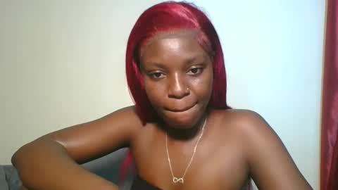 black_mellanin01 online show from 10-22-25, 08:14
