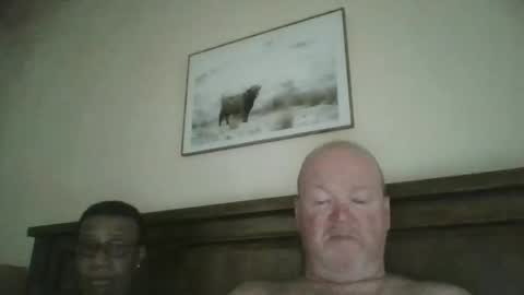 black_n_white4 online show from 02-01-25, 10:44