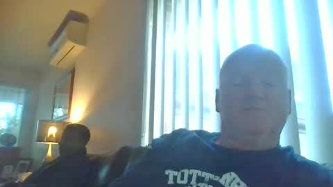 black_n_white4 online show from 02-24-25, 08:17