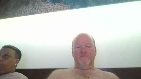 black_n_white4 online show from 07-31-26, 11:20