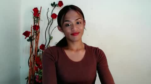 Nympha online show from 12-21-25, 01:02