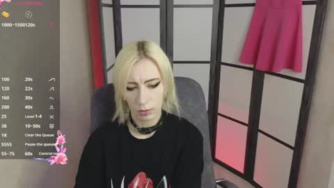 Emily online show from 06-19-26, 08:29