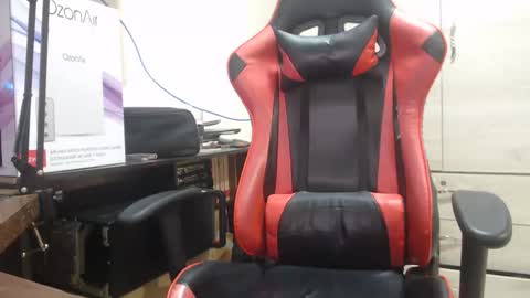 Black online show from 02-19-26, 02:24