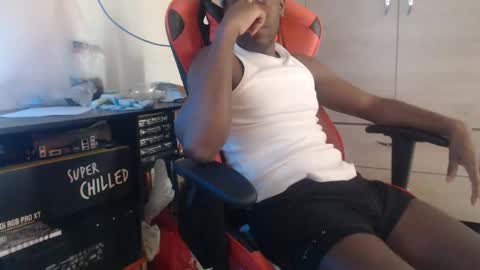 Black online show from 03-03-26, 07:09