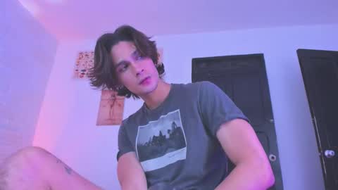 Bryan  online show from 10-10-25, 01:04