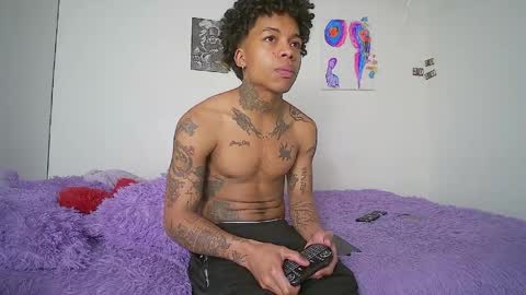 Snapshot of black_tentationx chatting on 04-28-26, 11:43 black_tentationx online show from 04-28-26, 11:43