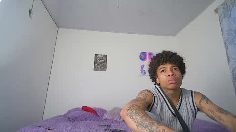 Snapshot of black_tentationx chatting on 06-09-26, 03:07 black_tentationx online show from 06-09-26, 03:07