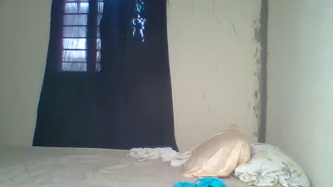 Snapshot of black_umbre chatting on 06-26-26, 09:25 Dee online show from 06-26-26, 09:25