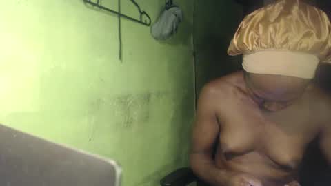 Crystal online show from 09-30-25, 02:05