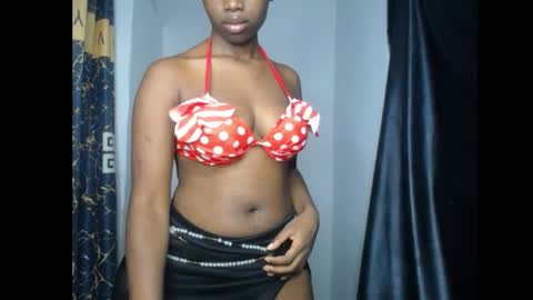Snapshot of blackbeauty60 chatting on 05-07-26, 05:51 lela online show from 05-07-26, 05:51