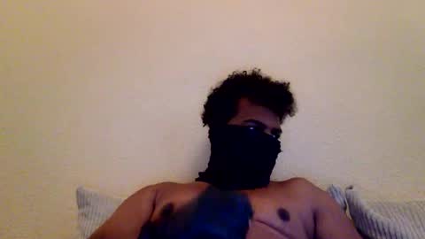 Snapshot of blackboi4v chatting on 09-24-25, 07:23 blackboi4v online show from 09-24-25, 07:23