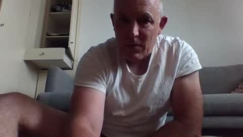 blackdog71 online show from 03-02-25, 06:05