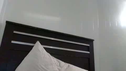 Snapshot of blacked6 chatting on 11-04-25, 09:52 blacked6 online show from 11-04-25, 09:52