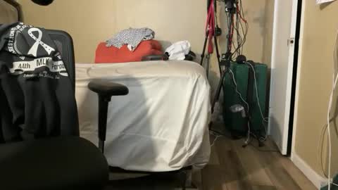 blackjag107 online show from 10-29-25, 02:14