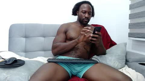 Twtter 1MikeBeckford            Onlyfns beckfordmike online show from 01-08-26, 03:53