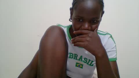 SARAH online show from 09-15-25, 04:18