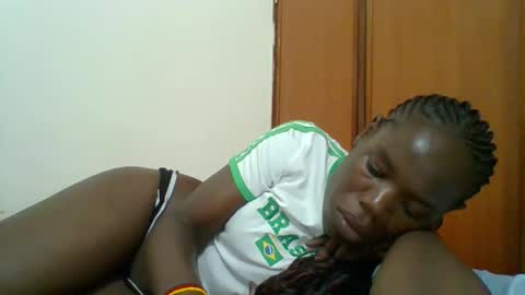 SARAH online show from 10-22-25, 07:13