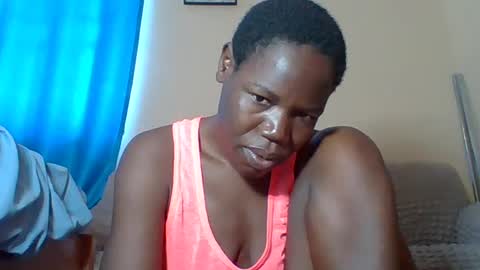 Snapshot of blacksexygal chatting on 08-01-26, 06:12 SARAH online show from 08-01-26, 06:12